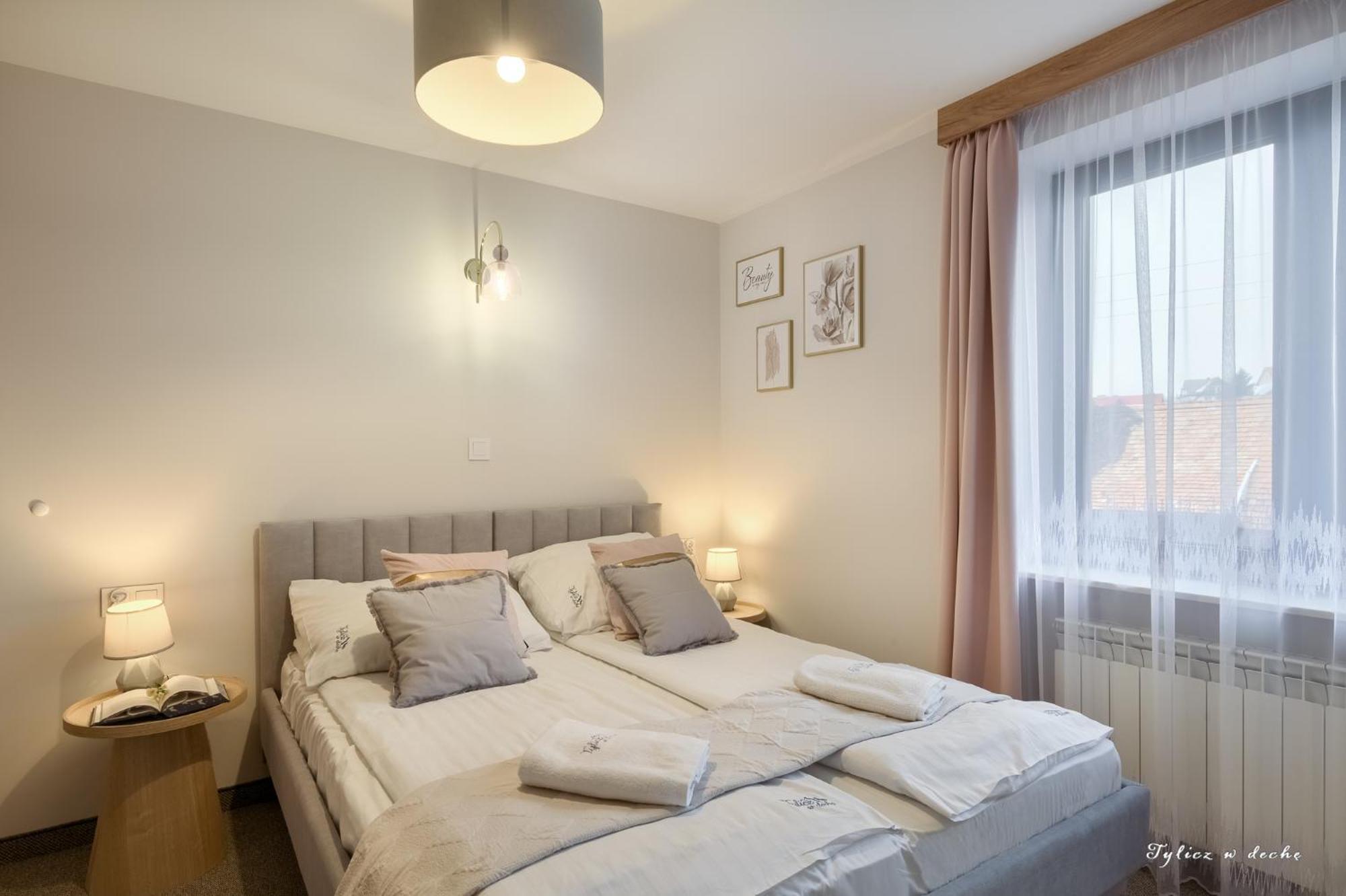 Tylicz W Deche Pokoje I Apartamenty 外观 照片