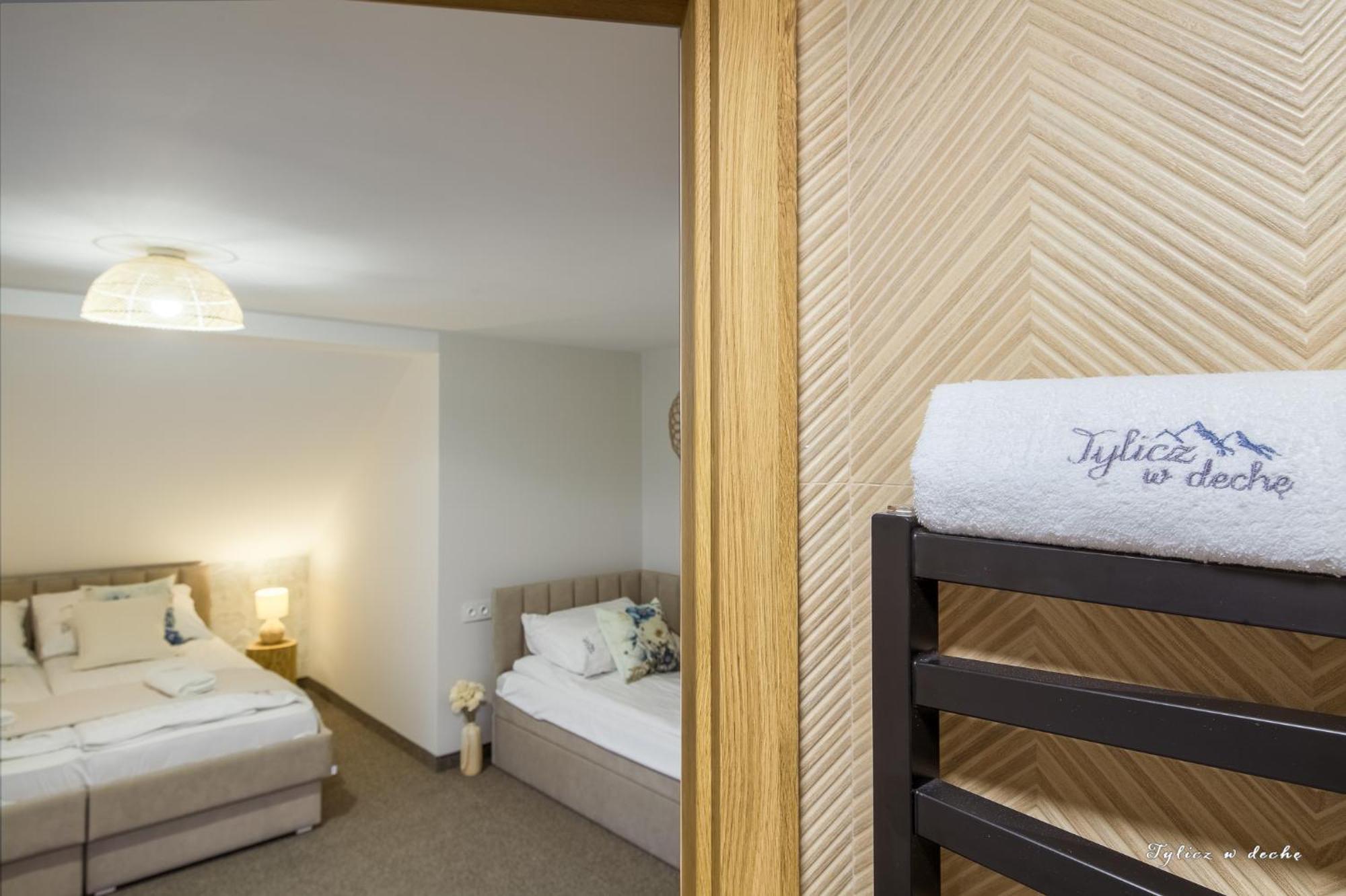 Tylicz W Deche Pokoje I Apartamenty 外观 照片